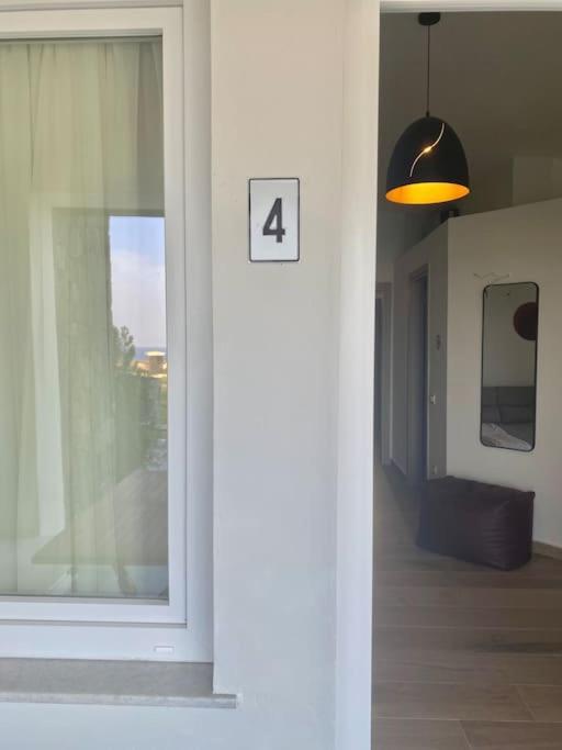 Ocean Sun 4 Apartment ฟิรา ภายนอก รูปภาพ